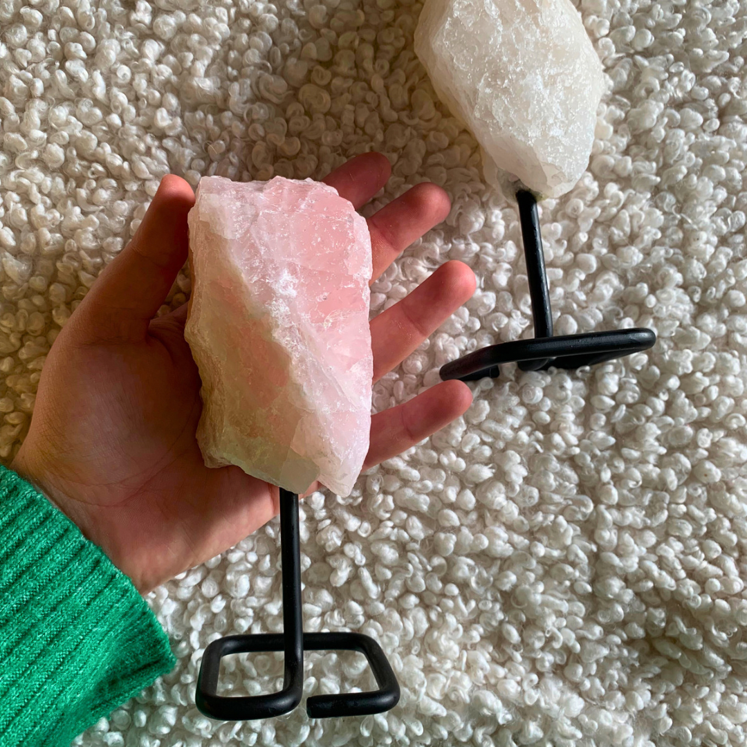 Rozenkwarts ruw op standaard