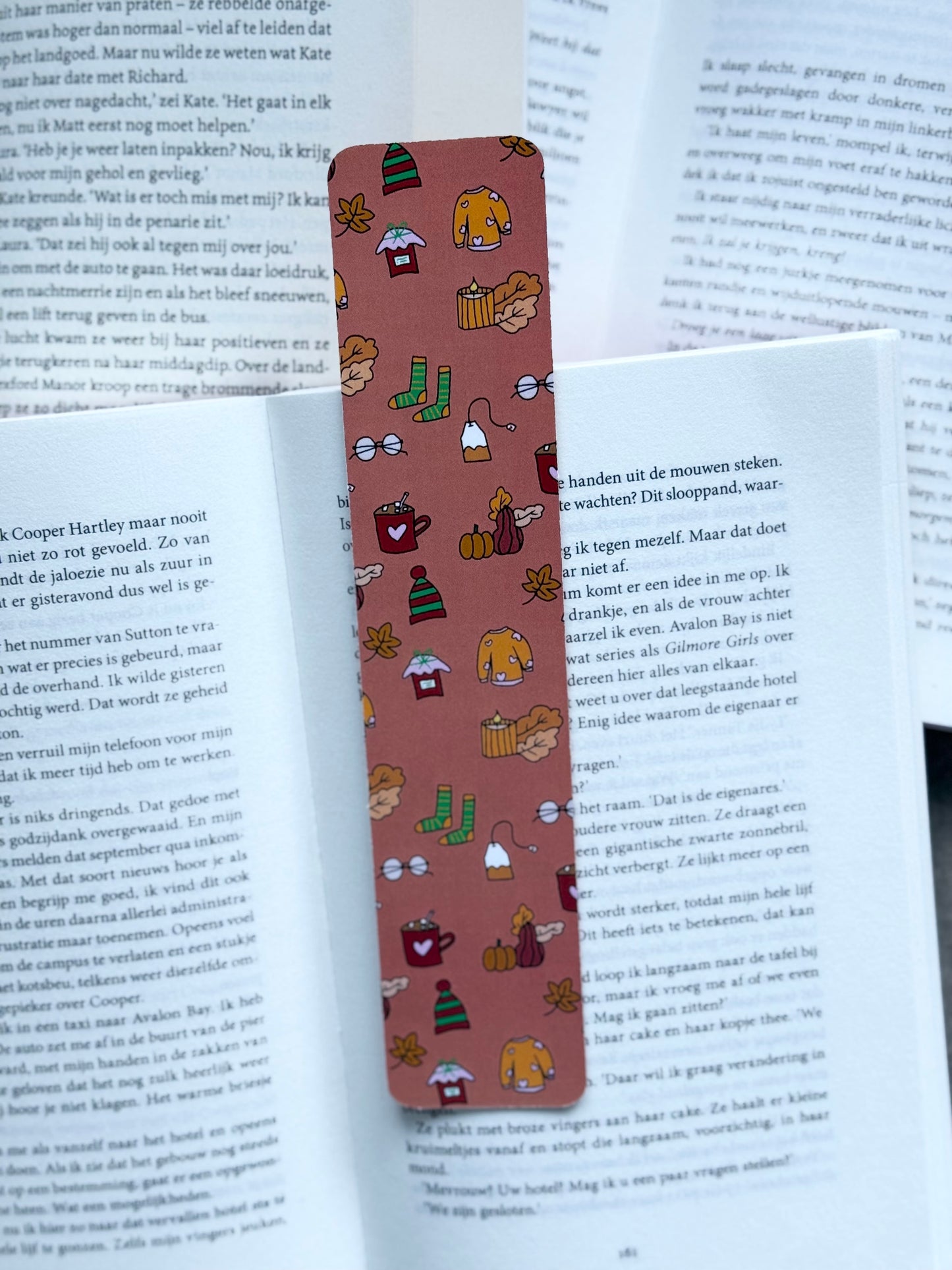 Bookmark - Sweater kind of weather