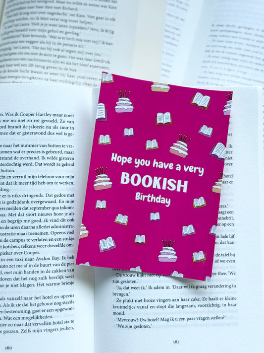 Kaart - hope you have a bookish birthday roze